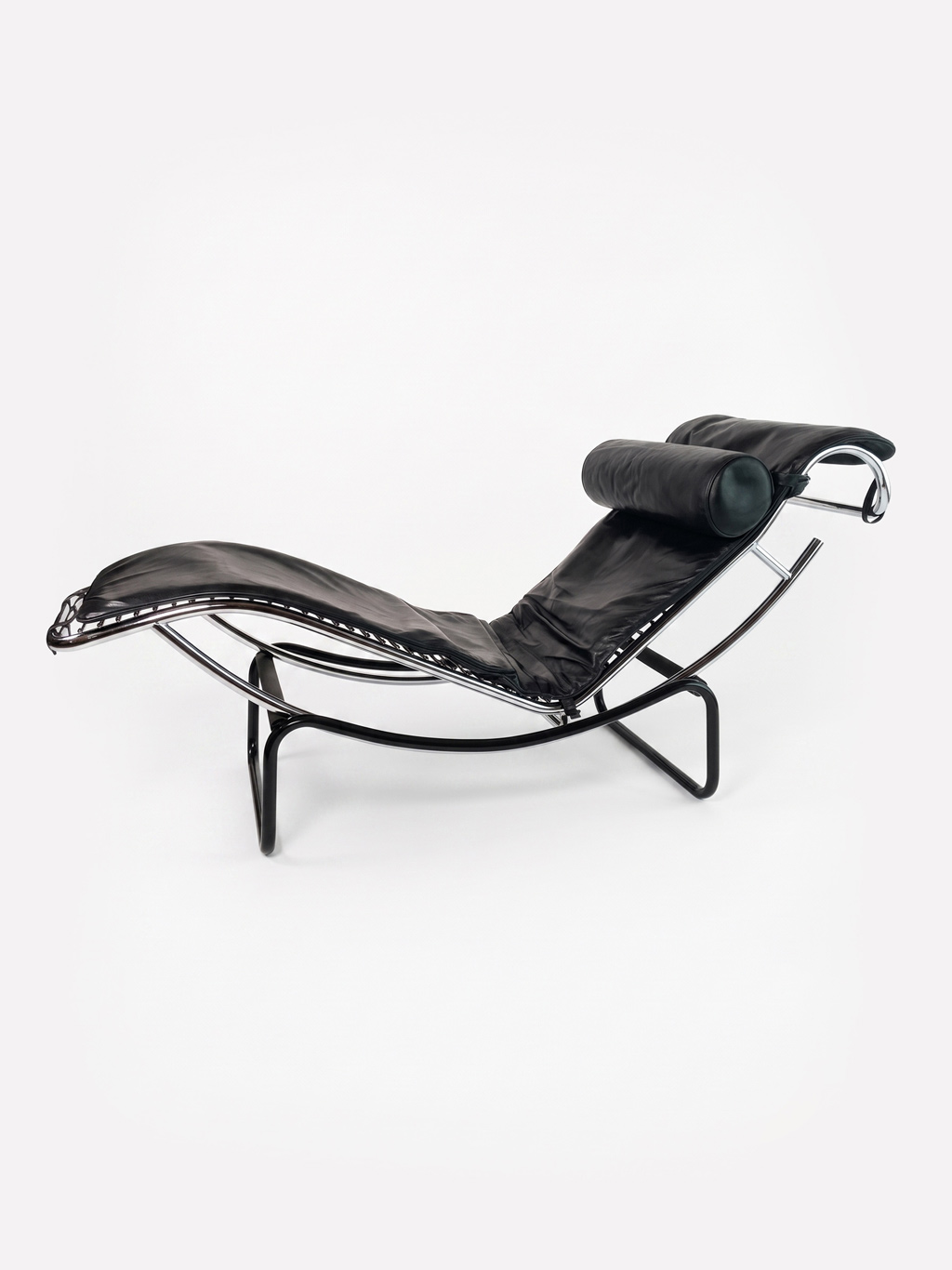 Cassina LC4 style lounge chair