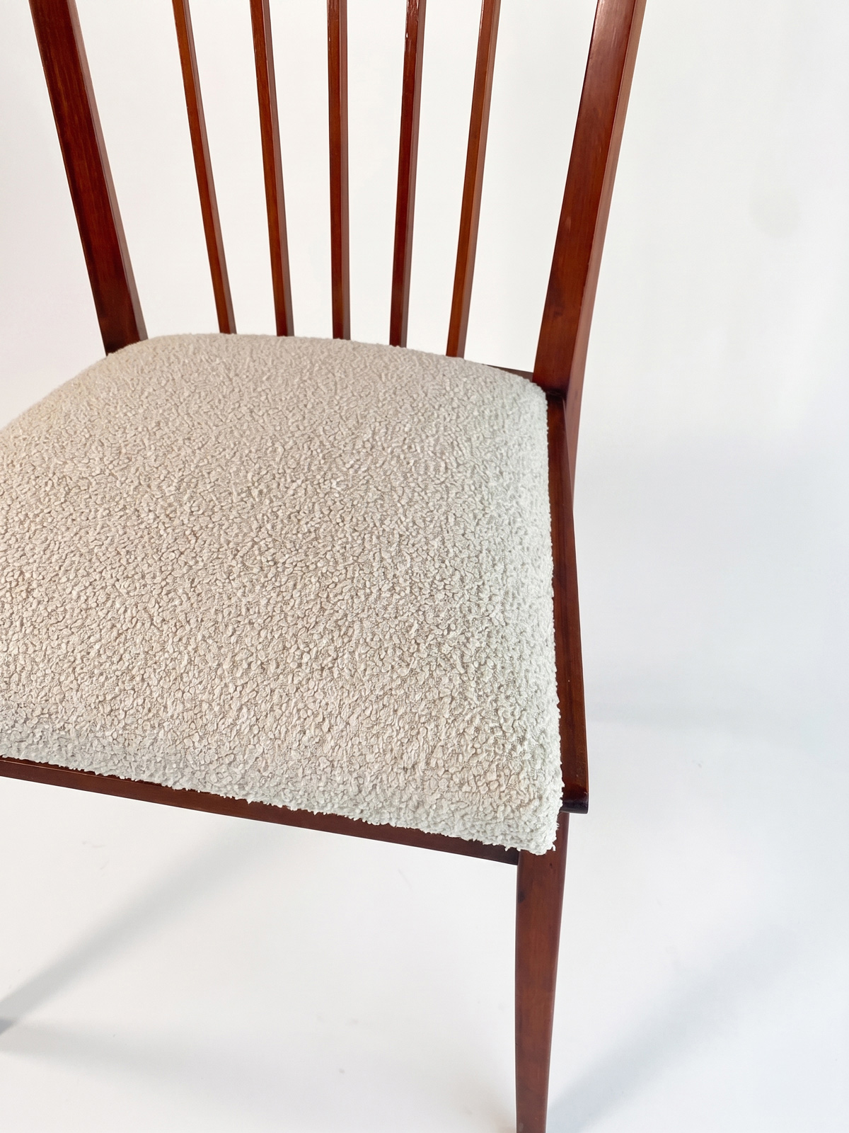 Set of 4 Mid-Century Modern Spindle Back Dining Chairs