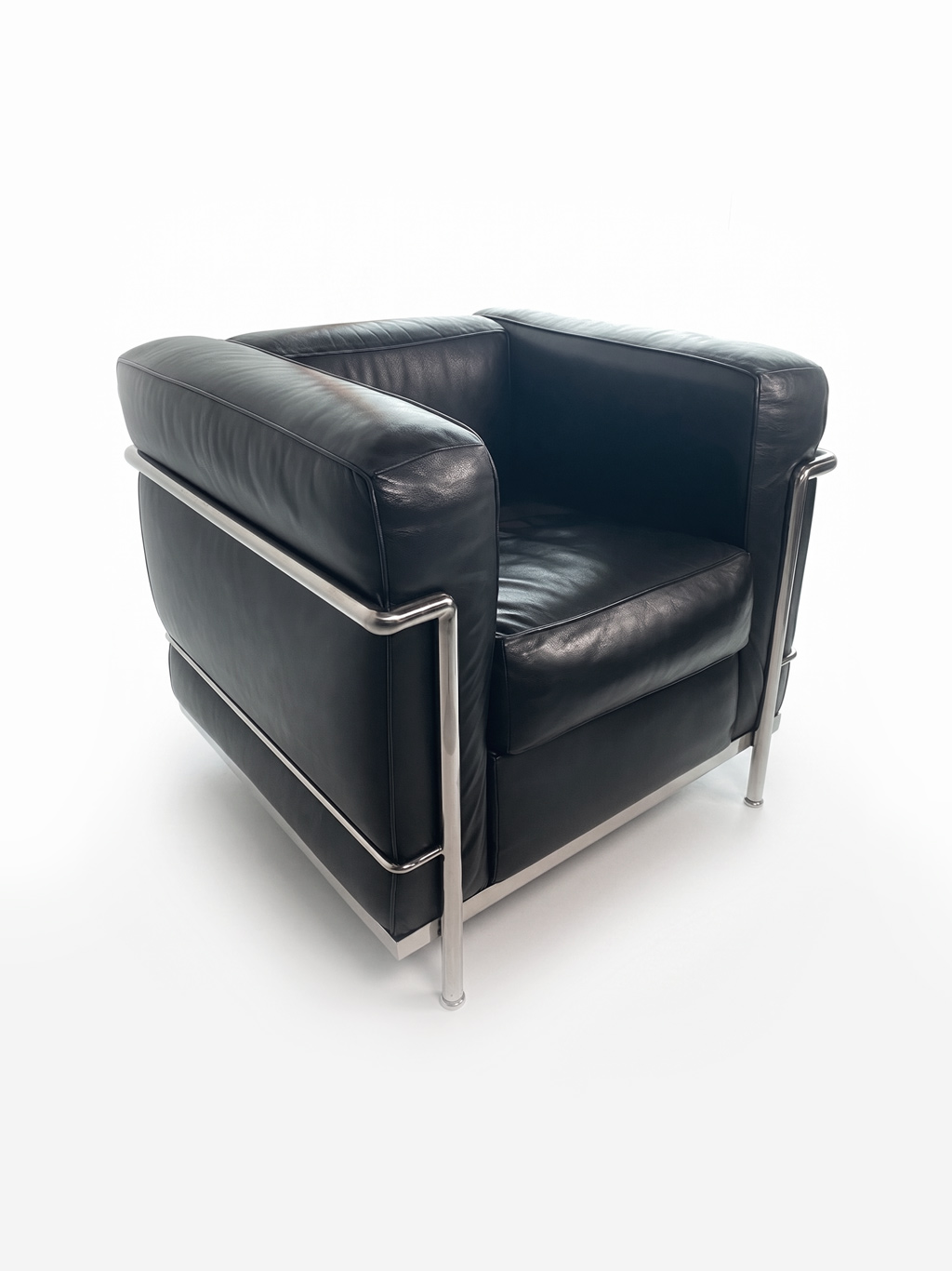 Le Corbusier LC2 style lounge chair