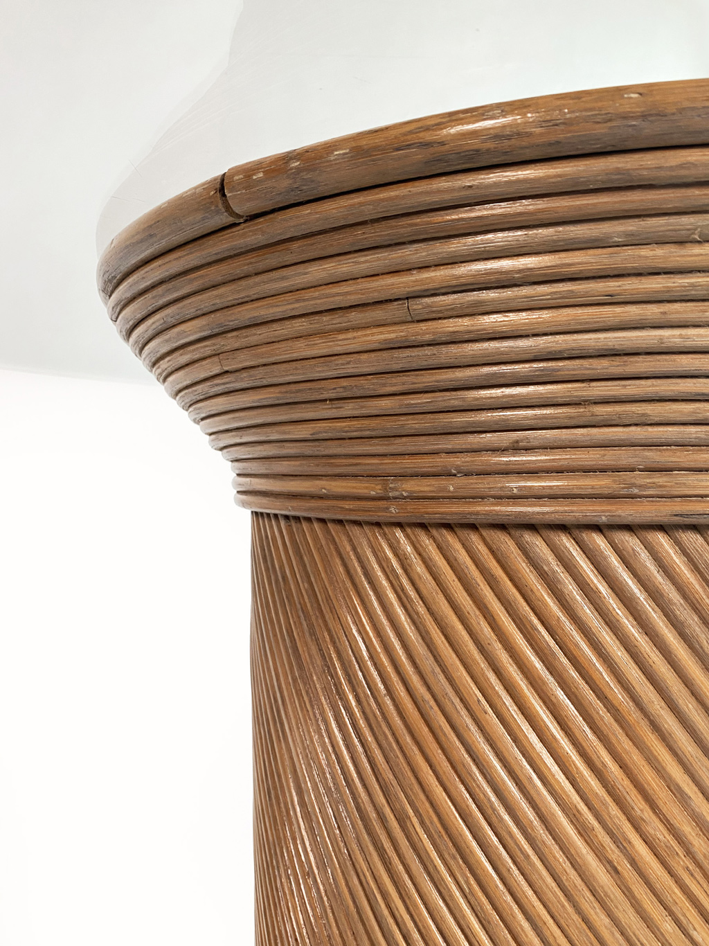 Pencil reed bamboo round dining table
