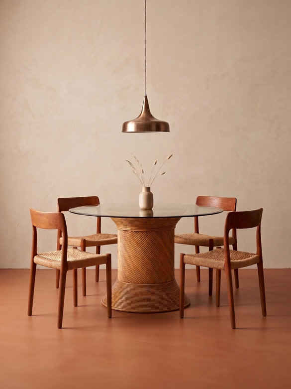 Pencil reed bamboo round dining table
