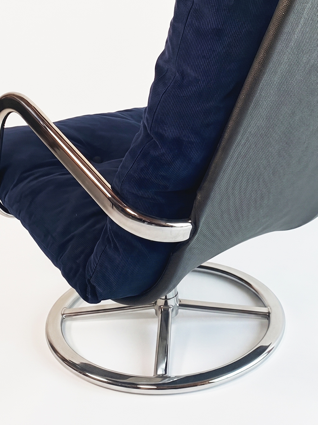 Vintage swivel chair - SMEDSTA